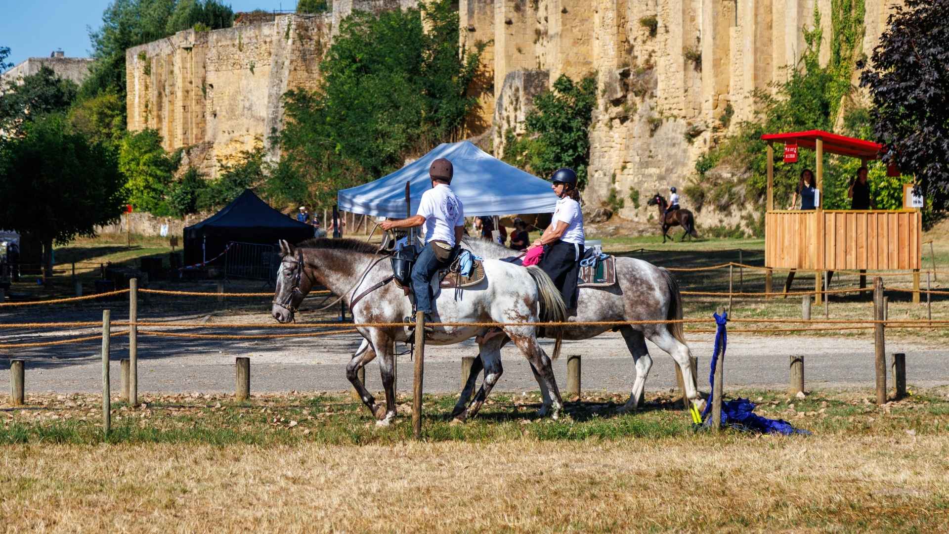 cavaliers aux cavalcades